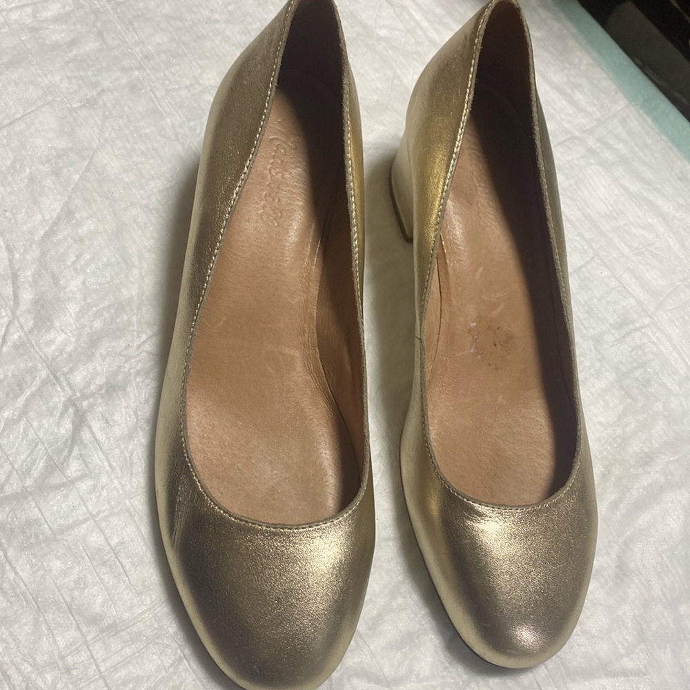 Women’s gold block heel